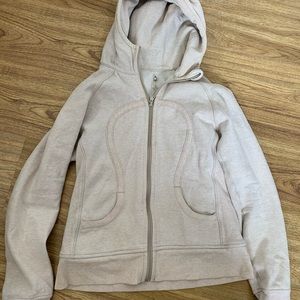 Lululemon Scuba Hoodie / Size 8 Womens